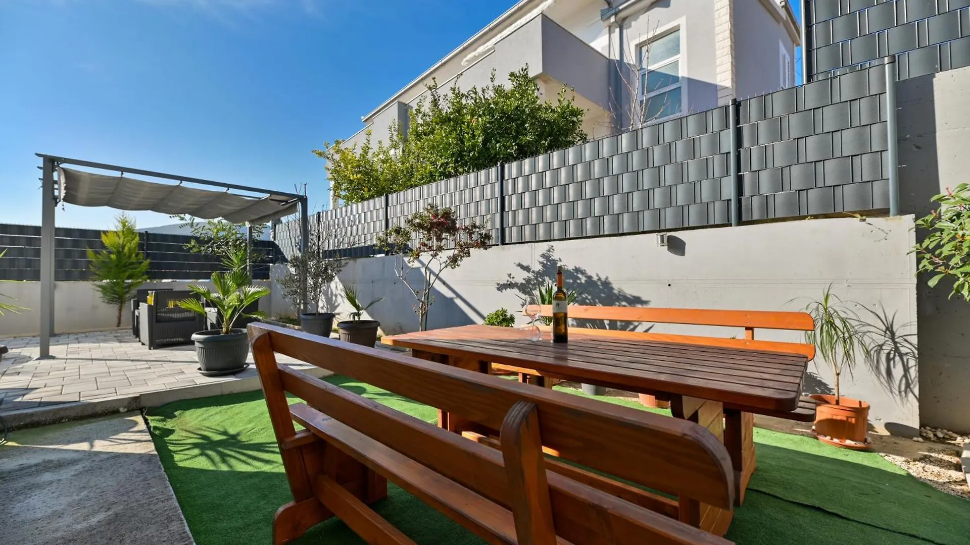 Luxury Apartment With Garden Jacuzzi And Wellness Trogir 0*,  Croatia